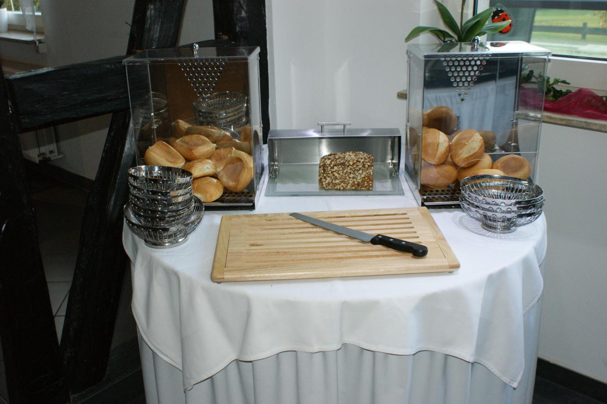 Hotel Am Rosenplatz,24 Stunden Check In, Kostenfreie Parkplaetze Brechtorf ห้อง รูปภาพ